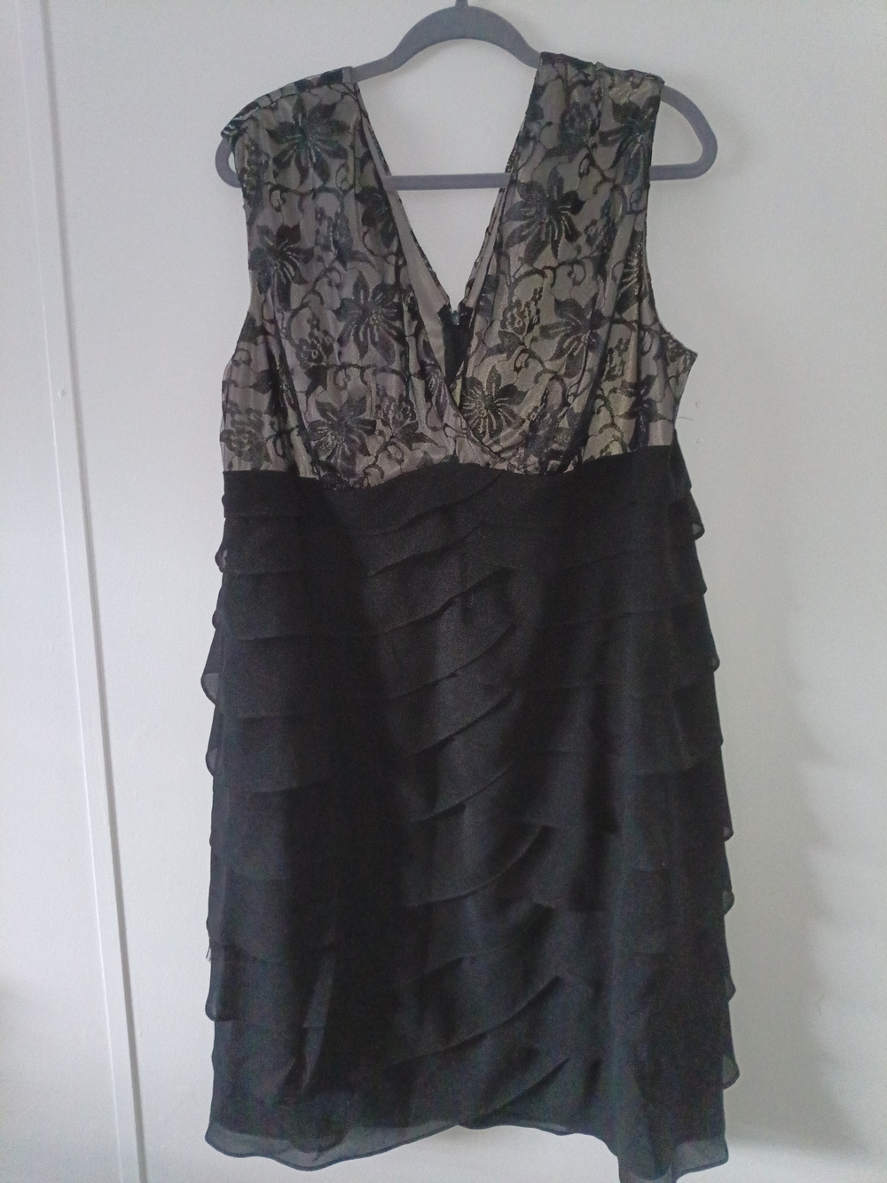 dressbarn Black and Gold Floral V-neck Layered Cocktail Dress